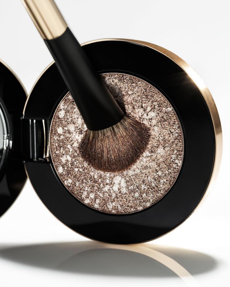 Sombra de ojos MAKE Multicromática – Cuarzo Topo