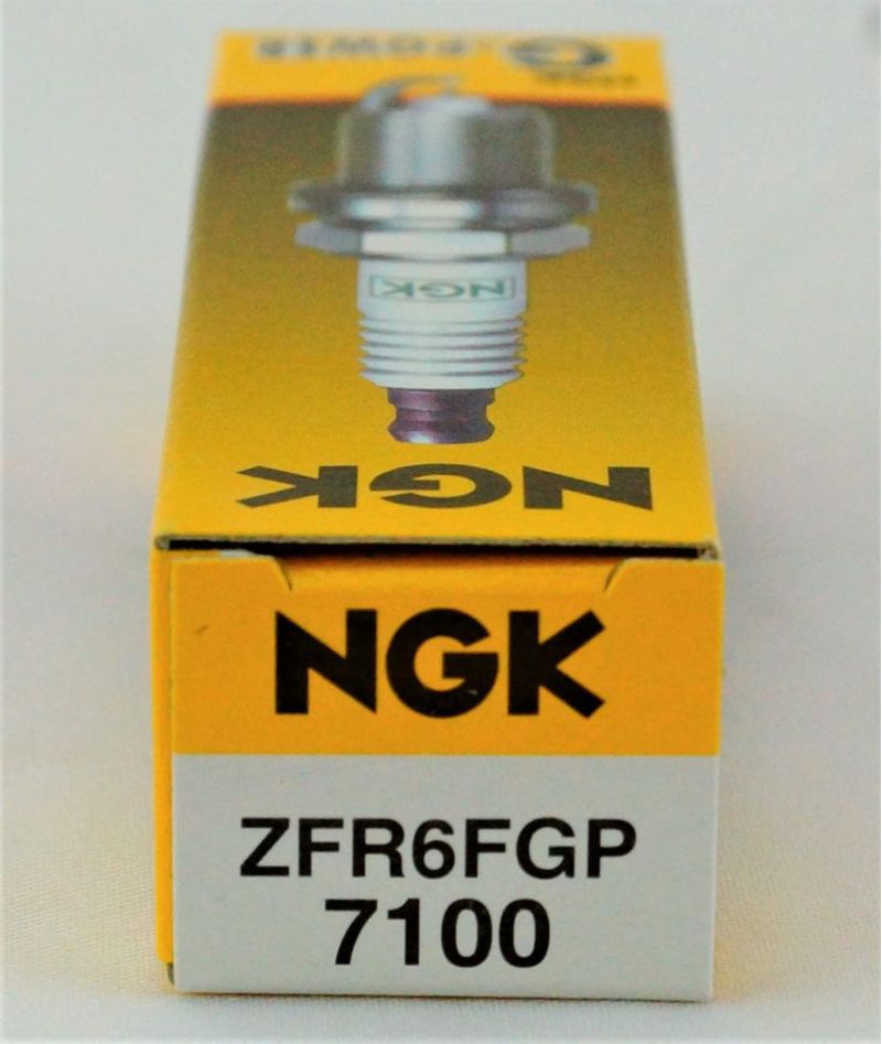 Bujías NGK ZFR6FGP (paquete de 4)