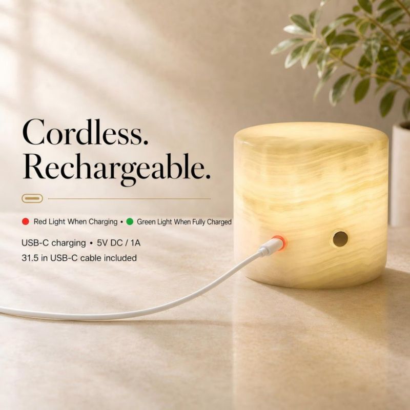 Lámpara táctil recargable sin cables AMPlug in de mármol