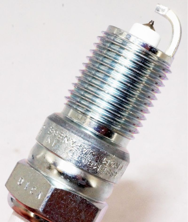 Bujía NGK TR55IX (Pack de 6) Iridium IX