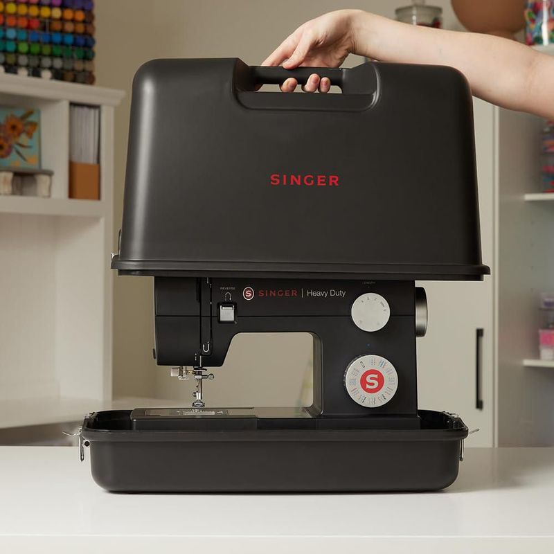 Funda rígida universal negra para máquina de coser SINGER