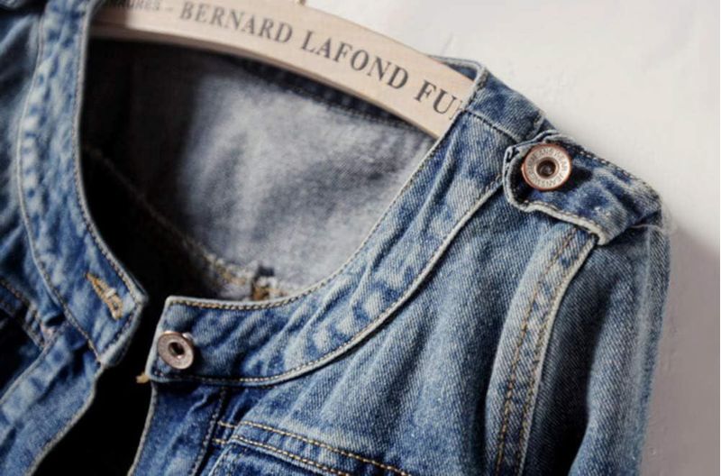 Chaqueta Vaquera Kedera sin Cuello de Manga Larga