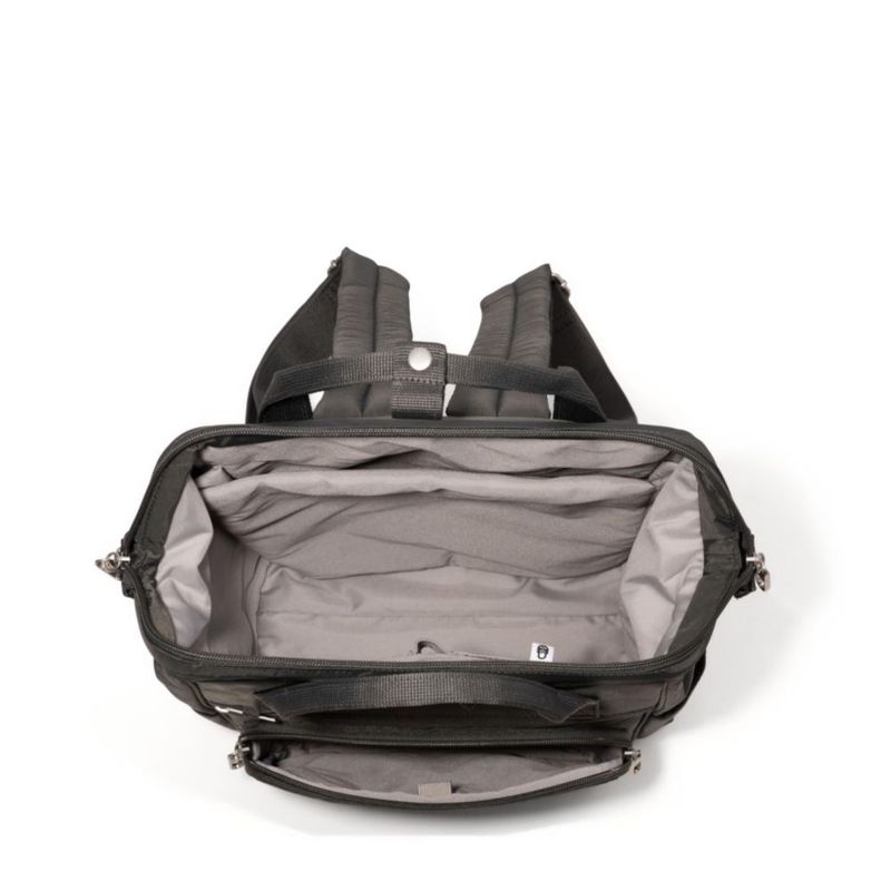 Mochila Baggallini Securtex anti-robo para laptop de 16" con protección RFID