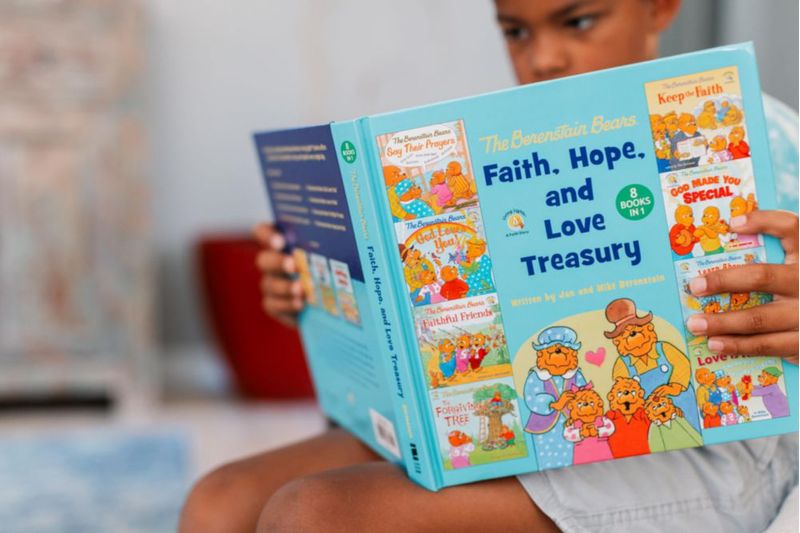 Libro HarperCollins Berenstain Bears: Tesoro 8‑en‑1