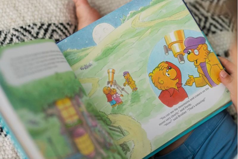 Libro HarperCollins Berenstain Bears: Tesoro 8‑en‑1
