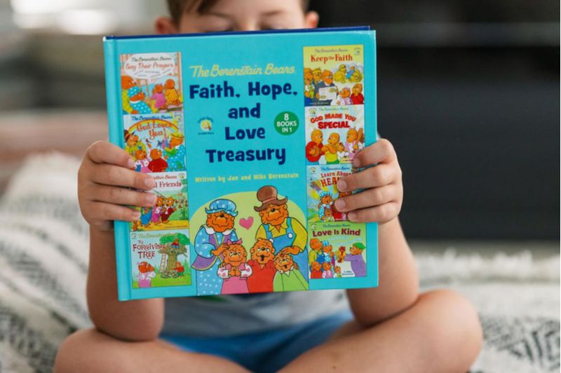 Libro HarperCollins Berenstain Bears: Tesoro 8‑en‑1