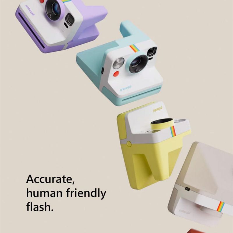 Cámara de película Polaroid Now blanco – paquete Certified Brands