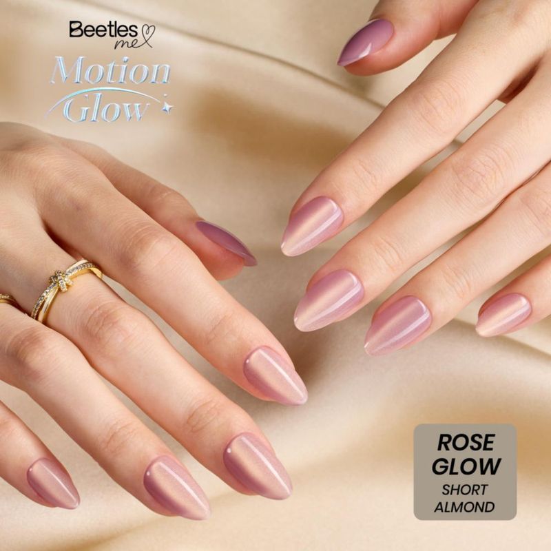 Kit de uñas postizas de gel beetles forma almendra corta y acabado brillante
