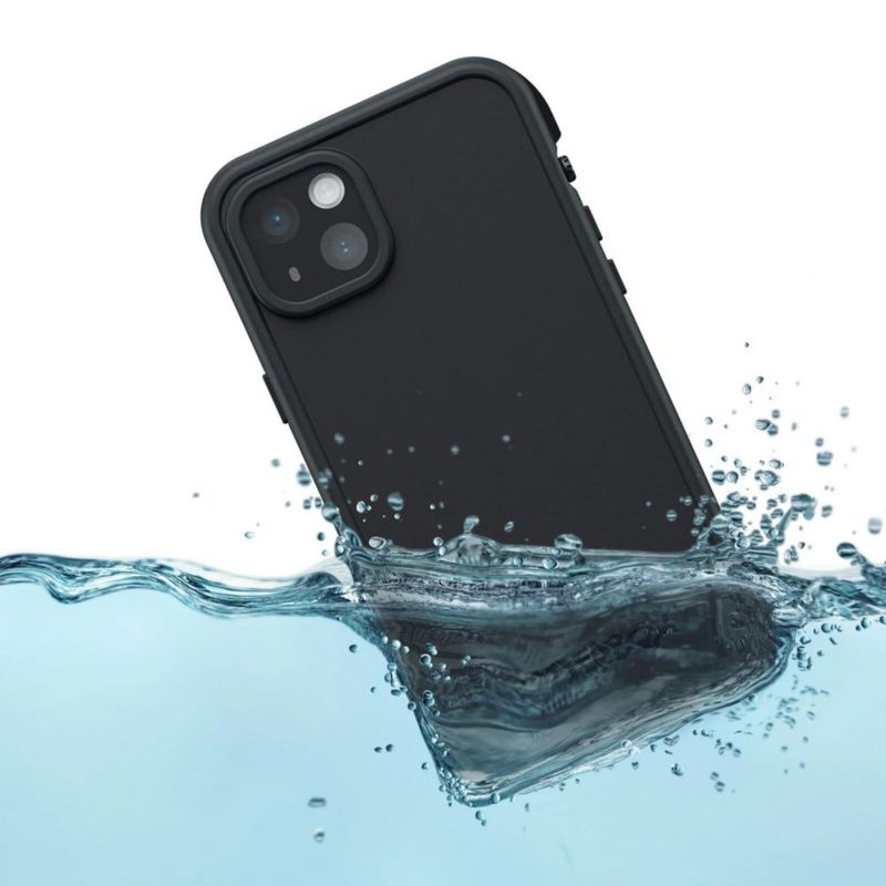 Funda OtterBox FRE MagSafe para iPhone 14 Plus (negra)