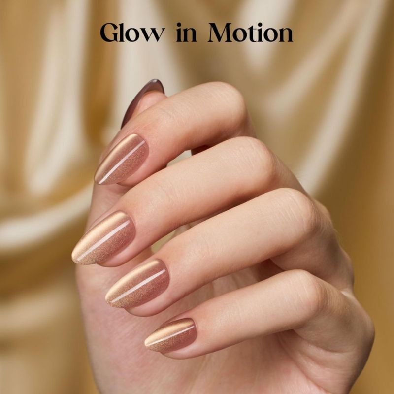 Uñas postizas adhesivas beetles Gel Polish - forma almendra brillante
