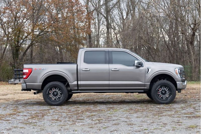 Cubierta de pinza de freno Rough Country 71144A F-150 2021-2024