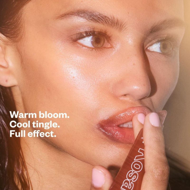 Gloss Labial Voluminizador Kosas Lip Pulse – Aftershock