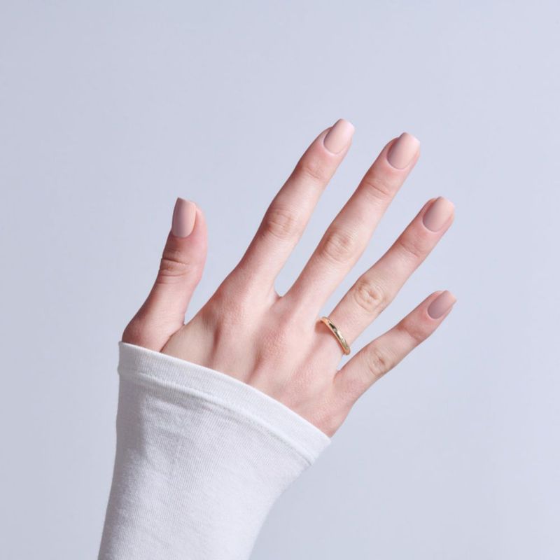 Uñas Postizas KISS Rosa Cortas Squoval - Pack de 32