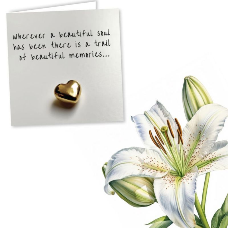 Tarjeta de condolencias Nokular 135 x 135 mm Corazón dorado interior en blanco