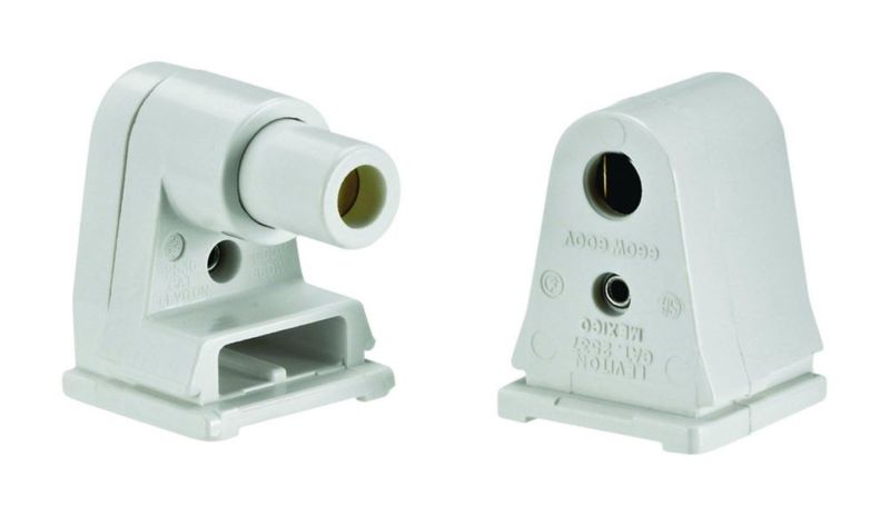 Portalámparas Leviton plástico color blanco 660 W 1000 V paquete de 1