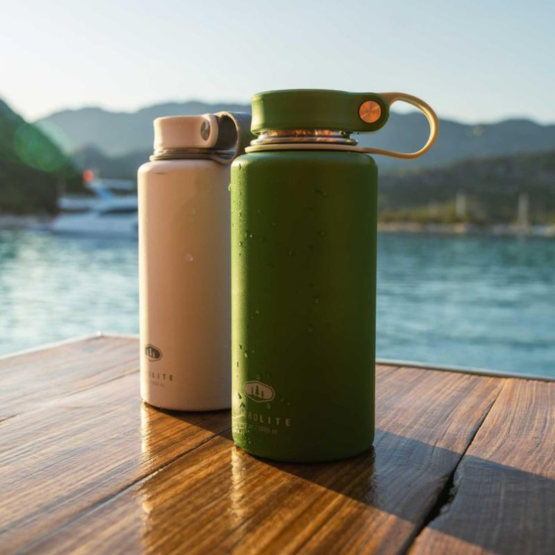 Botella GSI Outdoors 1000 ml Jade Aislada