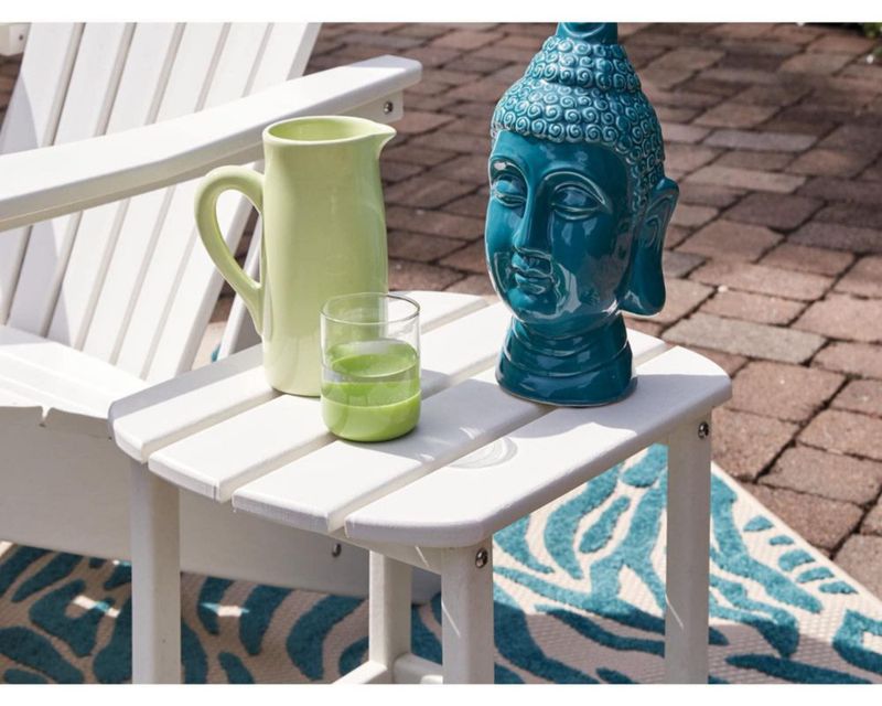 Mesa de exterior con diseño exclusivo de Ashley Sundown White 48 x 38 x 46 cm