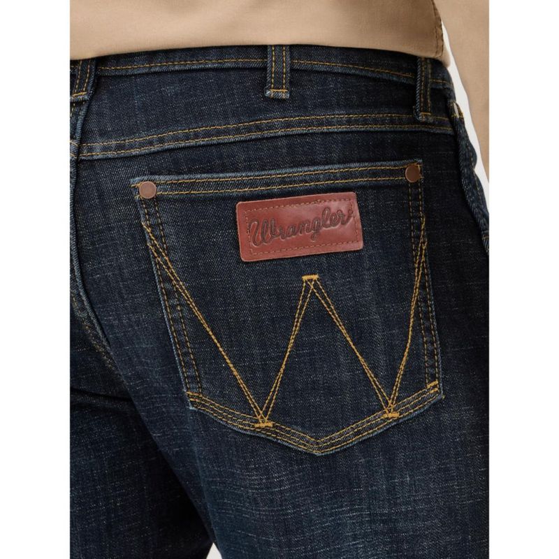 Vaqueros Wrangler Retro 33W x 34L Corte boot Entallado