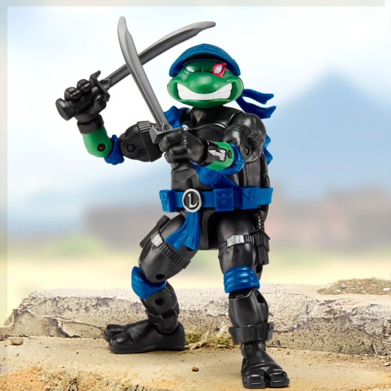 Figura de acción TEENAGE MUTANT NINJA TMNTxGI Joe Leo/Snake Eyes