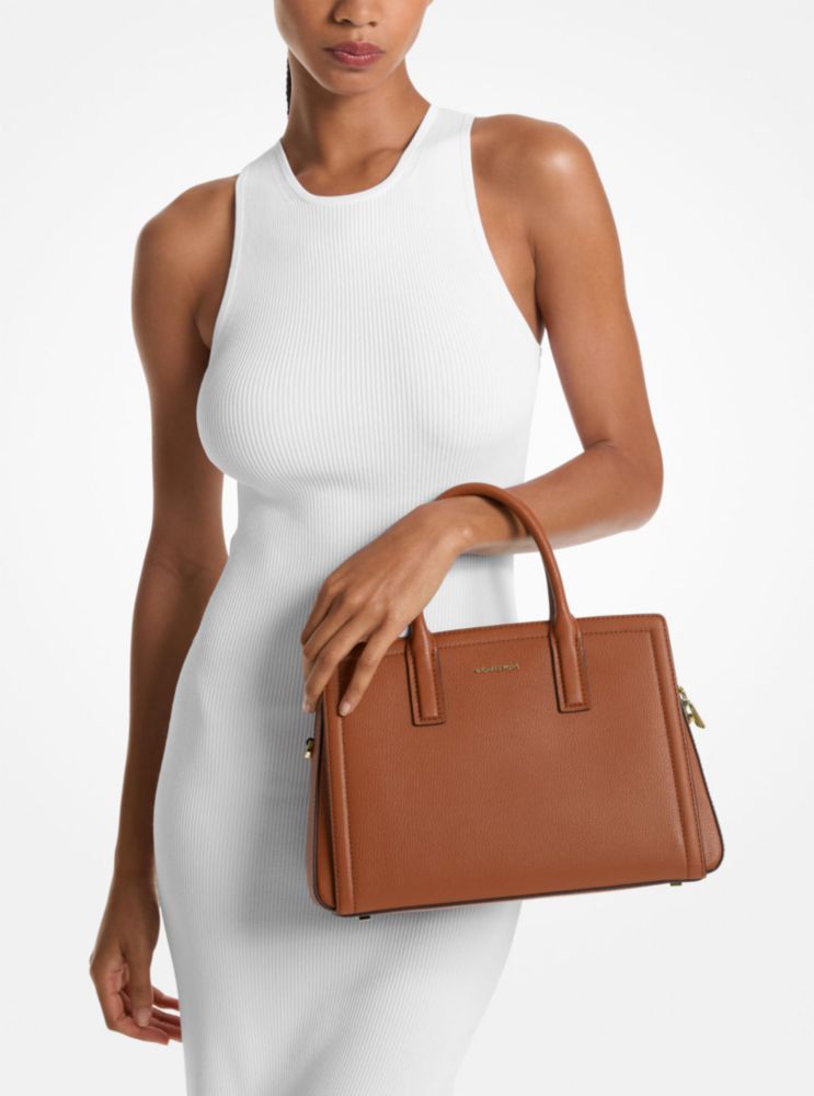 Bolso Satchel Michael Kors Laila Mediano Estilo Equipaje en Tono Dorado