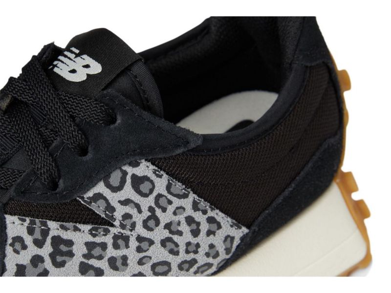 Zapatilla New Balance 327 Mujer Negra/Negra Talla 5.5 M