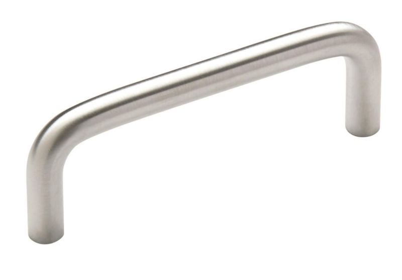 Tirador Amerock de 8 cm (3 pulg.) cromo cepillado centro a centro