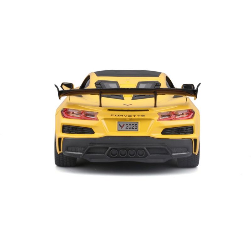 Vehículo de juguete Maisto 24 cm 2025 Corvette ZR1 Amarillo