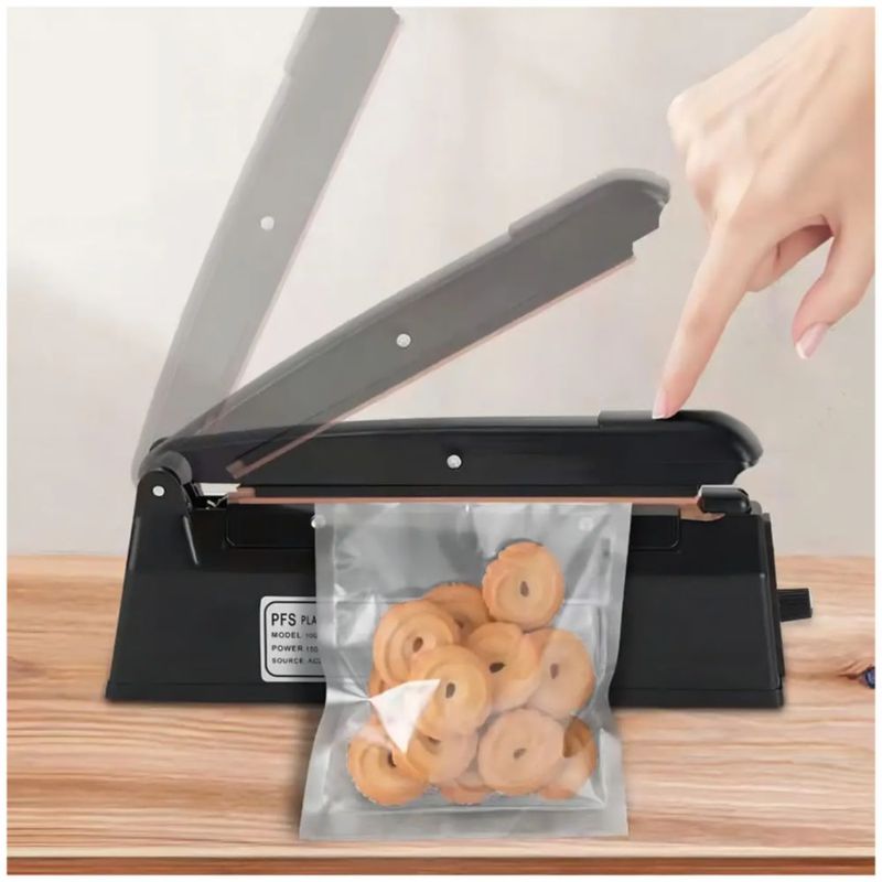 Sellador De Bolsas Máquina De Selladora Térmico 20cm 300w Color Negro