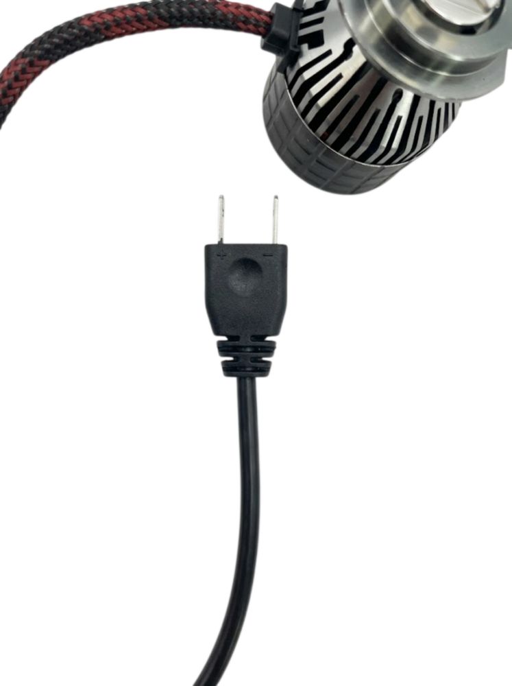 Foco LED Automotriz H7 Carbonlight CA-H700180PX Alta Potencia 120W Luz Blanca