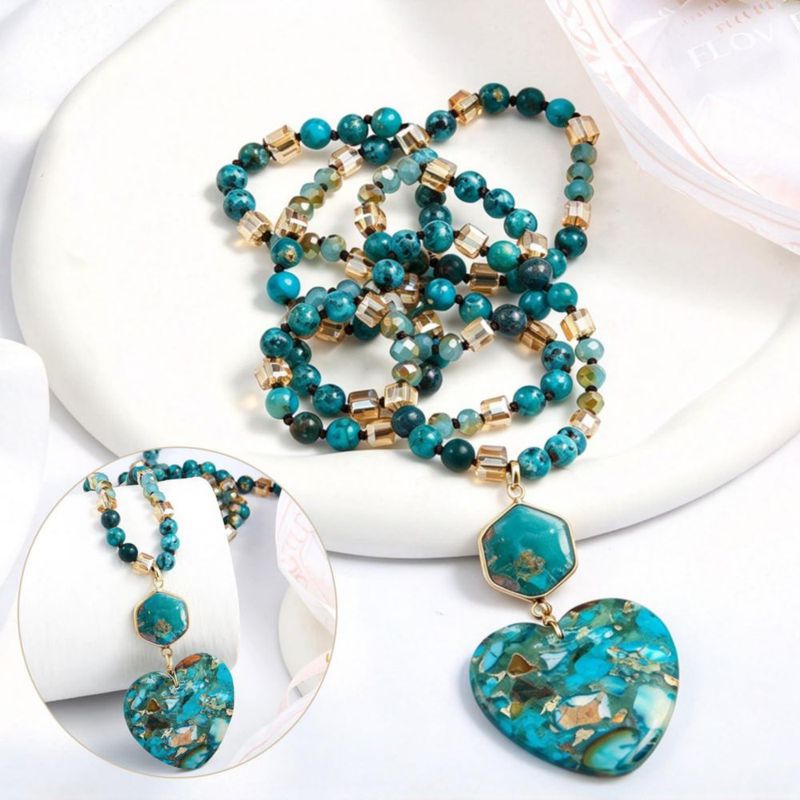Collar largo bohemio de turquesa Yomisa con colgante de corazón – 87 cm
