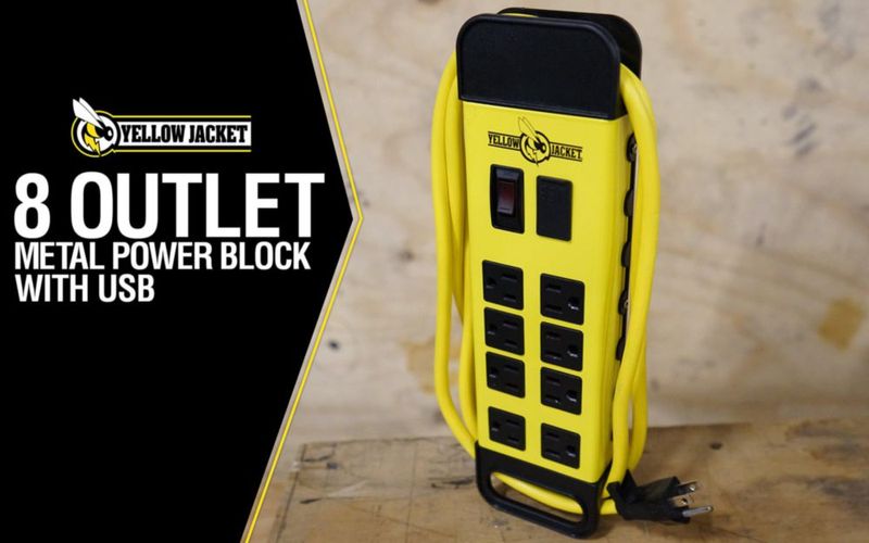 Power Block Yellow Jacket 5148 de 8 salidas con 2 puertos USB