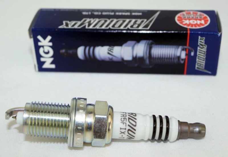 Bujías NGK ZFR5FIX-11 de Iridio - Pack de 6