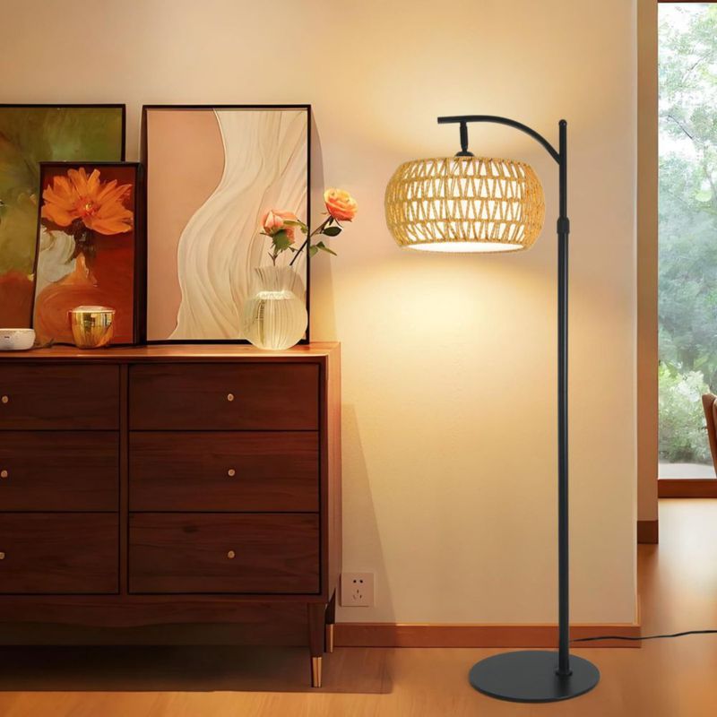 Lámpara de pie DRAWNCAT 12W LED de ratán con control remoto