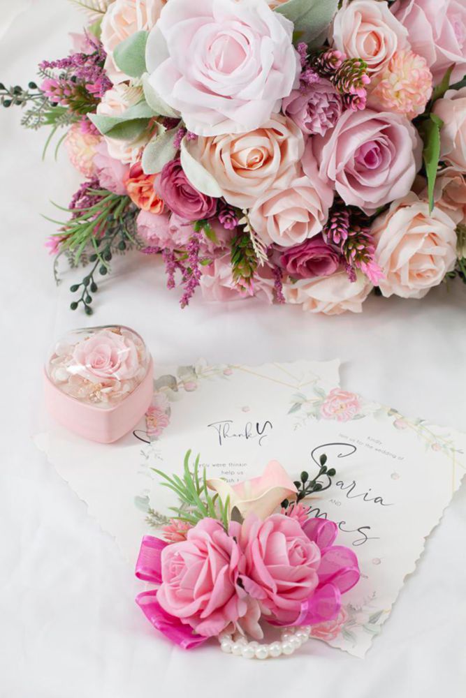 Set de Corsage y Boutonnière Floinla Rosa Suave para Bodas y Graduaciones