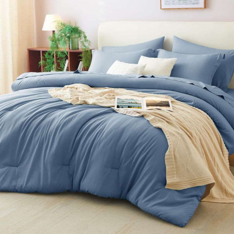 Juego de cama CozyLux King Azul Polvoriento – 7 piezas