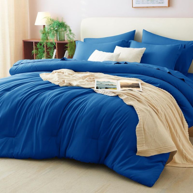 Juego de edredón CozyLux Queen 7 piezas azul microfibra