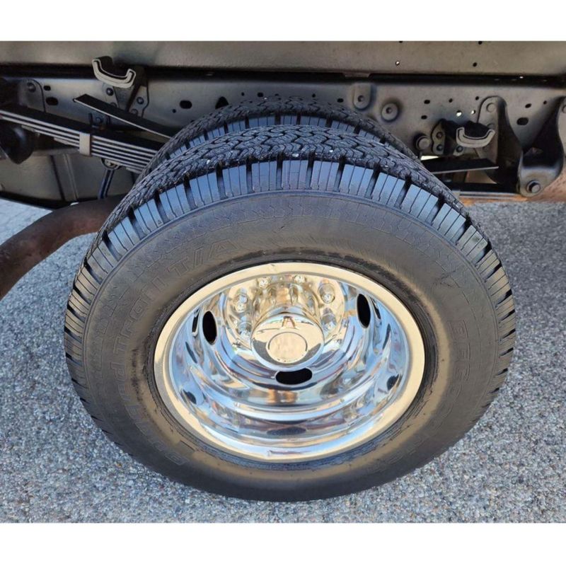 Tapacubos VICOJETOR 4 piezas 17" Ford F-350 Acero Pulido