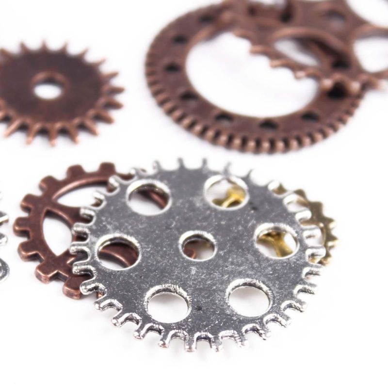 Colgantes de engranajes metálicos steampunk de colores surtidos 100 g BIHRTC