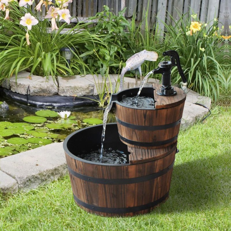 Fuente Outsunny de madera de 44 cm barril de cascada de 2 niveles