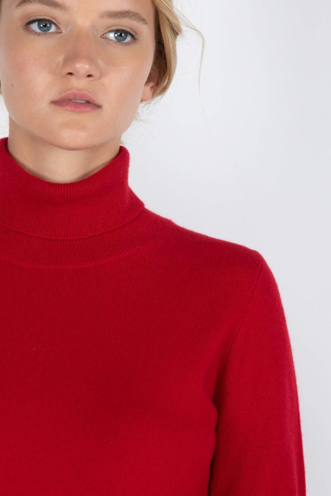 Suéter JENNIE LIU de Cachemir con Cuello Alto Rojo