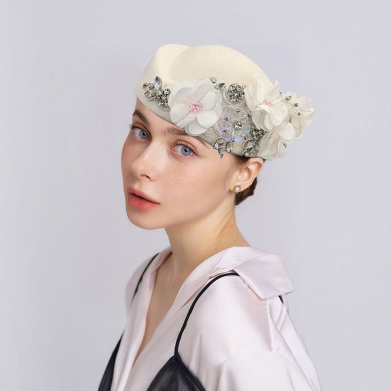 Sombrero Boina Floral Blanca estilo Derby para Mujer ASO OKE