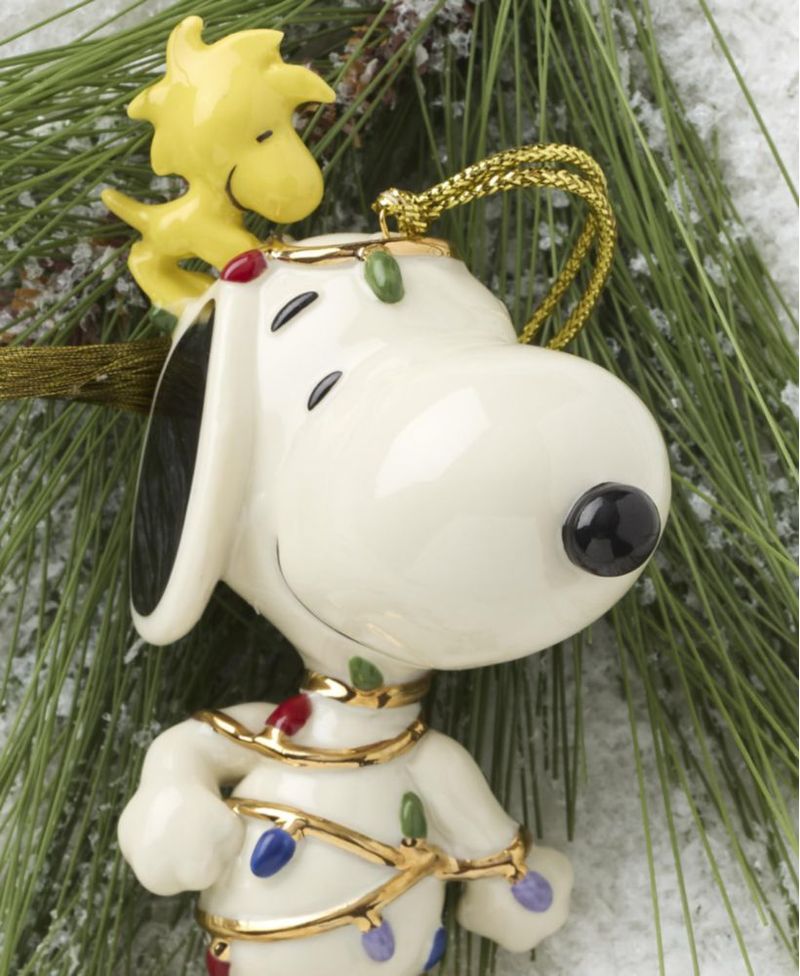 Adorno Lenox Snoopy Enredado en Luces de Porcelana