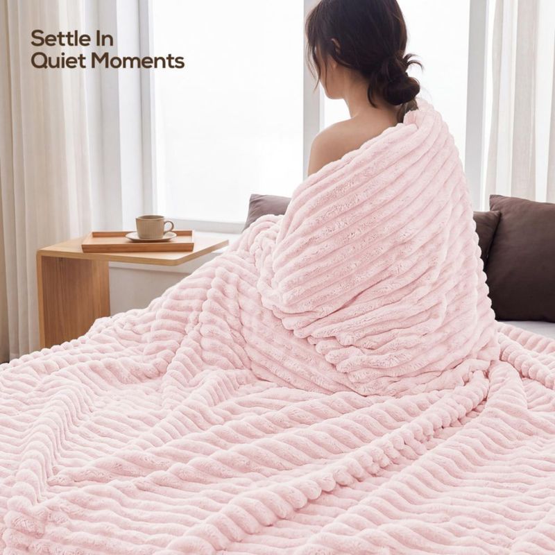 Manta Utopia Bedding 230 × 230 cm Rosa a Rayas (Forro Polar)