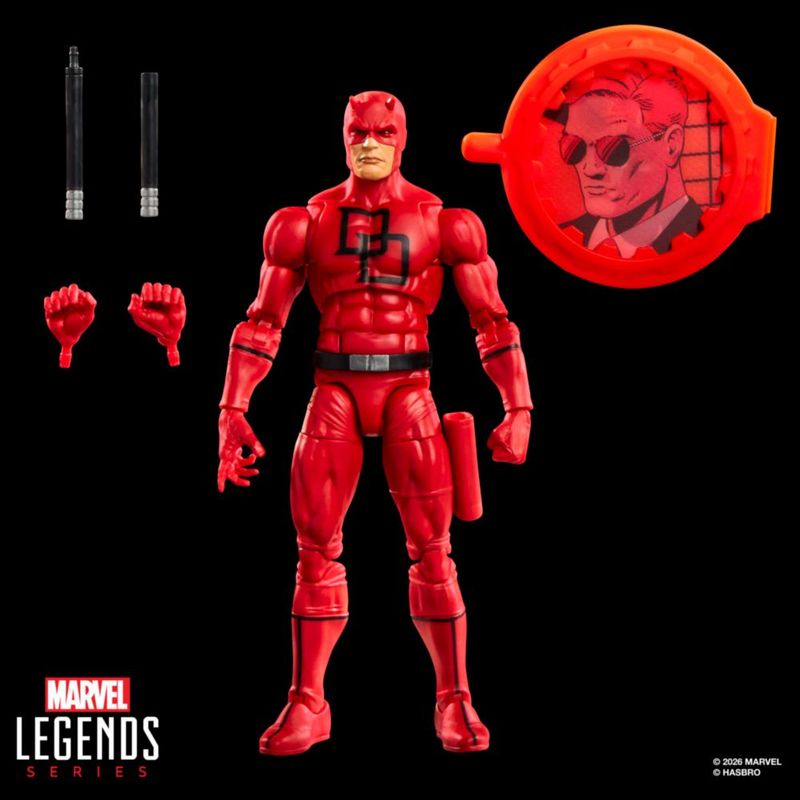Figura de acción Marvel Daredevil 15 cm con escudo retro