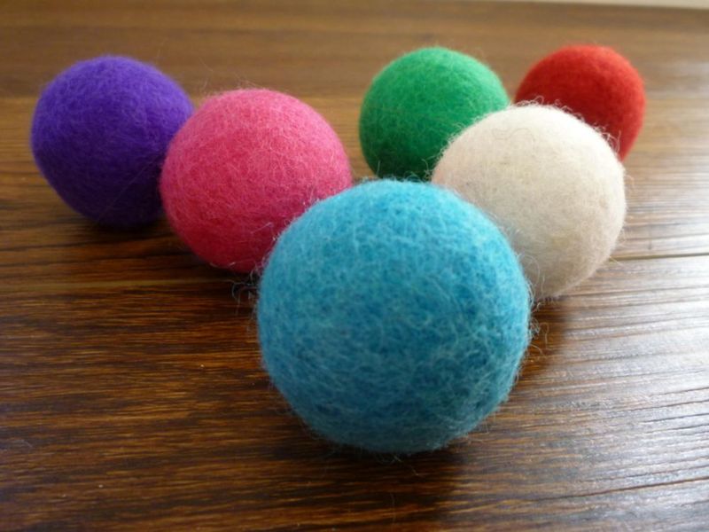 Juguetes de lana para gato Earthtone Solutions 4 cm paquete de 6