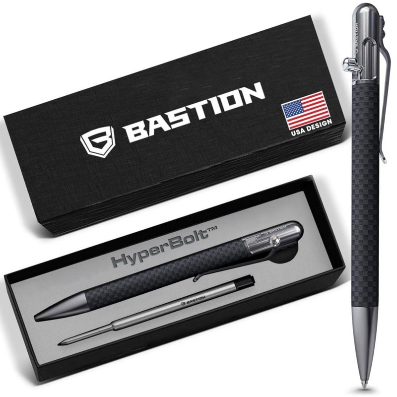 Bolígrafo BASTION Bolt Action de Fibra de Carbono Slim EDC