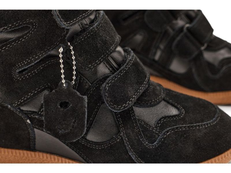 Zapatilla para mujer Steve Madden Mavis de ante negro talla 9.5