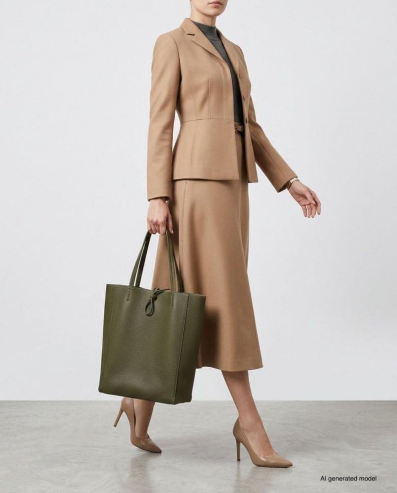 Bolso Tote TAKEASY 36 cm de Cuero Oliva Grande y Holgado