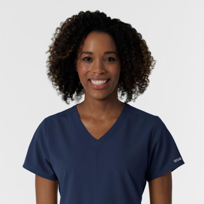 Top de Scrub WINK NURTUR Cuello en V Azul Marino Talla S