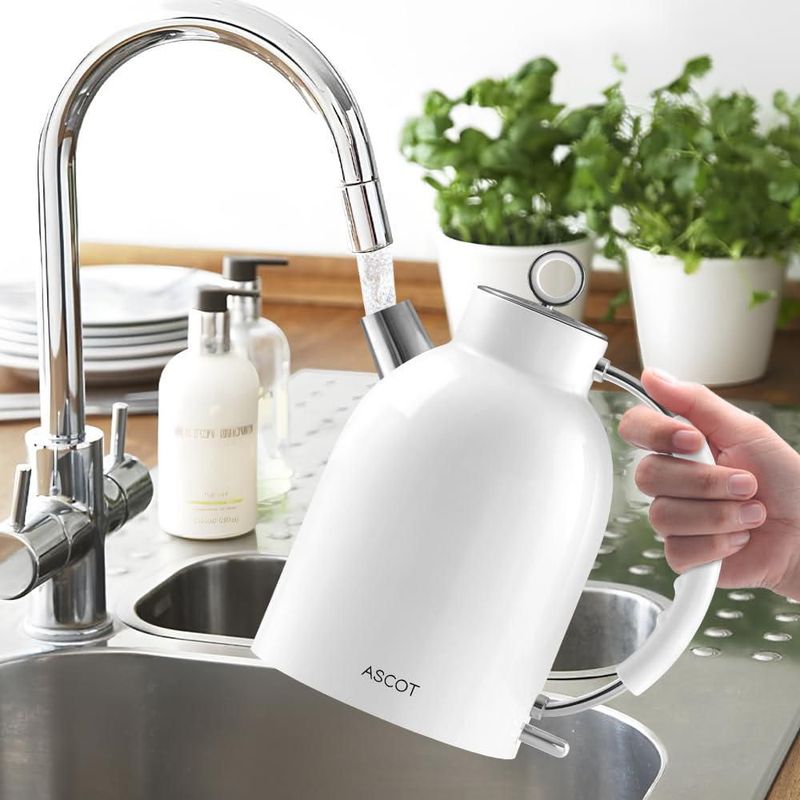 Hervidor eléctrico ASCOT Retro 1.5L 1500W de acero inoxidable blanco